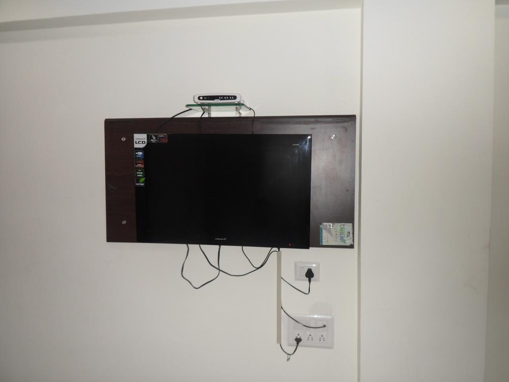 Hotel Rajdeep Inn Ahmedabad Eksteriør billede